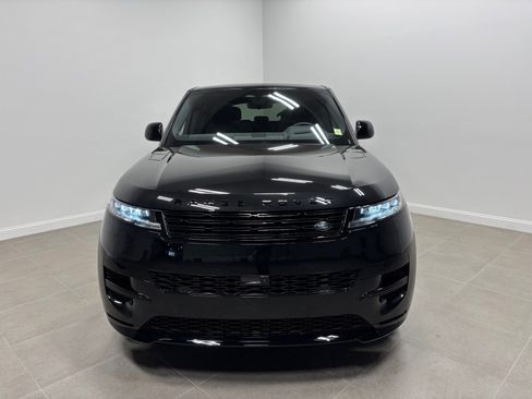New 2027 Land Rover Range Rover Sport Dynamic SE AWD/4WD image 3