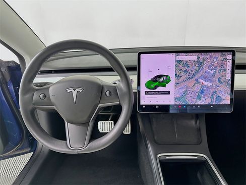 Used 2021 Tesla Model 3 Performance image 19