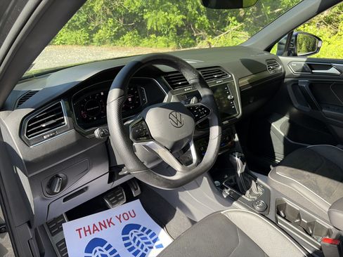 Used 2022 Volkswagen Tiguan SEL R-Line AWD/4WD image 20