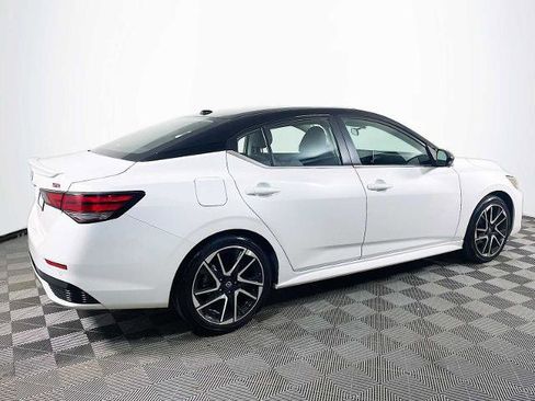 Certified 2024 Nissan Sentra SR w/ SR Premium Package image 4