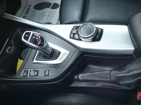 Used 2015 BMW M235i Coupe RWD image 19