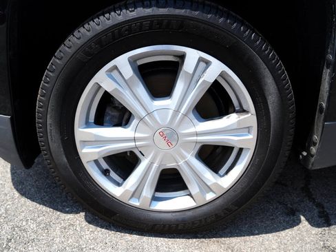 Used 2017 GMC Terrain SLT w/ Open Road Package image 11