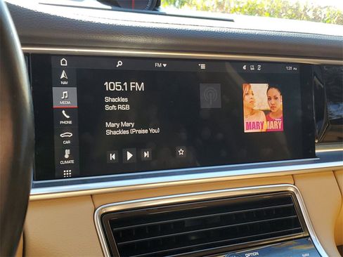 Used 2018 Porsche Panamera 4 w/ Premium Package Plus image 28