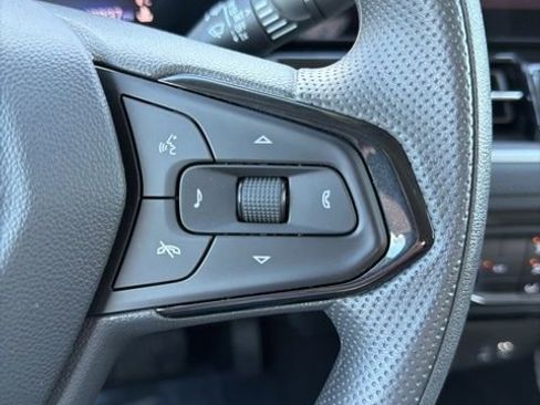 Used 2025 Chevrolet TrailBlazer LT AWD/4WD image 52