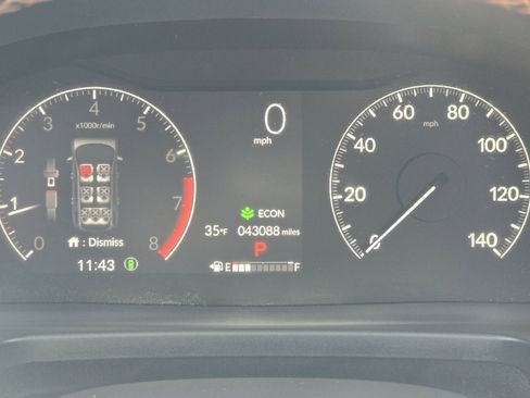 Used 2023 Honda Pilot TrailSport image 28