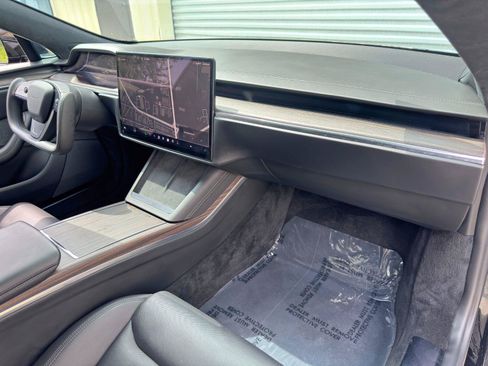 Used 2022 Tesla Model S AWD/4WD image 14