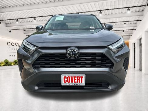 Used 2025 Toyota RAV4 XLE FWD image 3