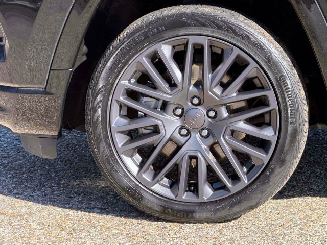 Certified 2023 Jeep Compass High Altitude AWD/4WD image 8