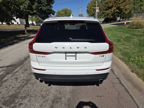 Used 2020 Volvo XC60 T5 Momentum AWD/4WD image 7