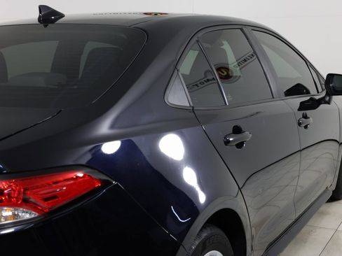 Used 2023 Toyota Corolla LE image 39