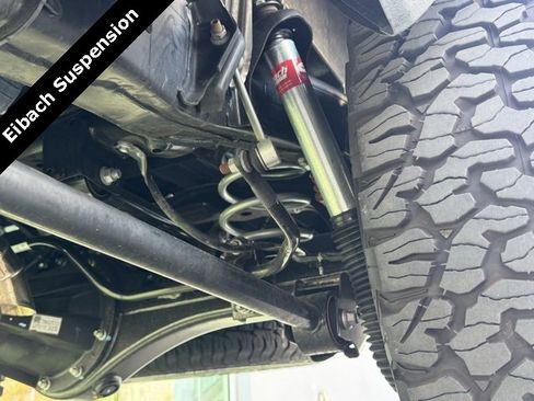 Used 2025 Toyota Tacoma TRD Off-Road image 12