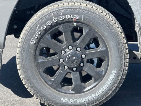 New 2026 RAM 2500 Laramie AWD/4WD image 24