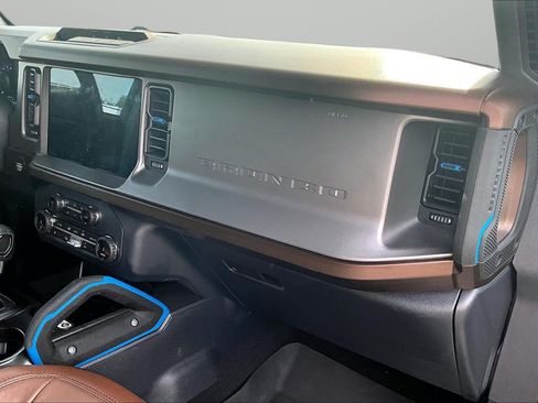 Used 2022 Ford Bronco Outer Banks AWD/4WD image 21