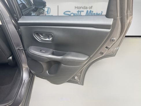 Used 2024 Honda HR-V LX image 29
