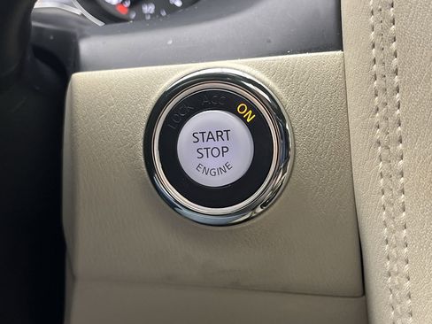 Used 2023 INFINITI QX80 Sensory w/ Cargo Package image 23