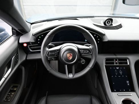 New 2025 Porsche Taycan image 18