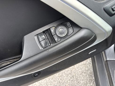 Used 2020 Chevrolet Camaro SS image 29