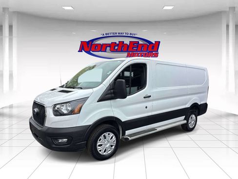 Used 2024 Ford Transit 250 Low Roof w/ Exterior Upgrade Package RWD image 6