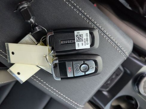 New 2026 Ford Bronco Outer Banks image 33