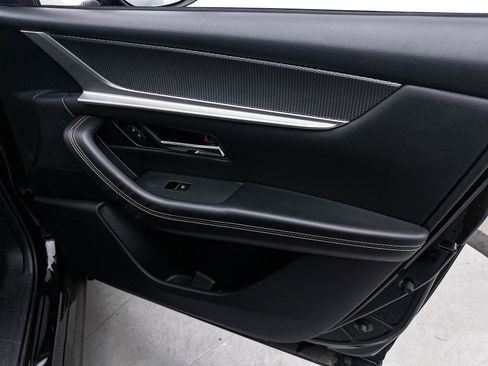 Certified 2025 MAZDA CX-70 Plug-In Hybrid w/ Premium Pkg image 29