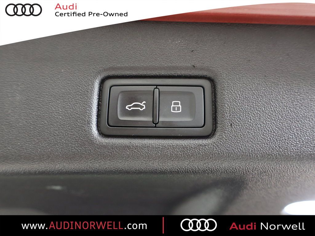 Certified 2025 Audi Q5 Premium AWD/4WD image 16