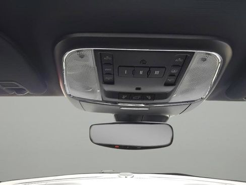 Used 2018 Jeep Grand Cherokee High Altitude AWD/4WD image 18