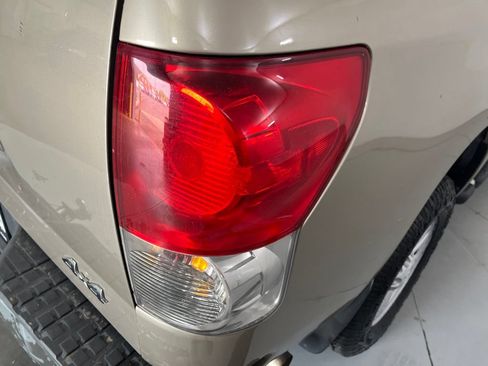 Used 2008 Toyota Tundra 4x4 CrewMax w/ Tow Pkg image 47