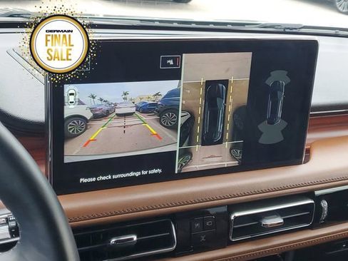 Certified 2023 Lincoln Nautilus Reserve w/ Equipment Group 201A image 22