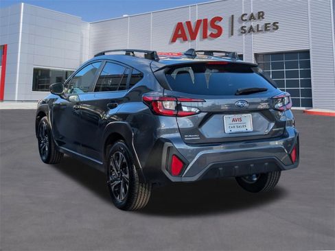 Used 2024 Subaru Crosstrek 2.0i Premium image 9