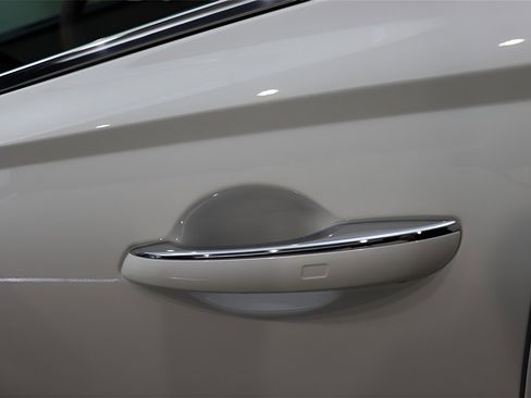 New 2026 Genesis GV70 2.5T Advanced image 5