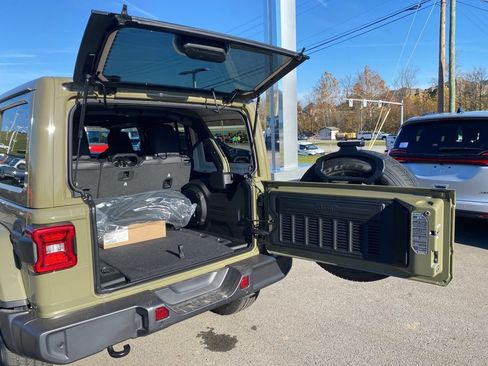 New 2026 Jeep Wrangler Sahara image 18