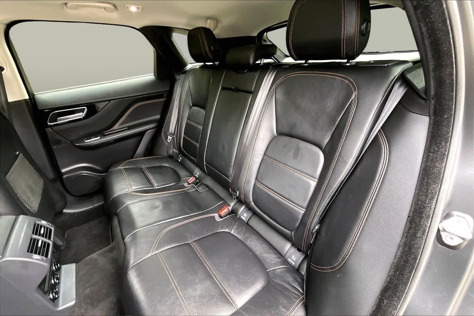 Used 2017 Jaguar F-PACE Prestige AWD/4WD image 21