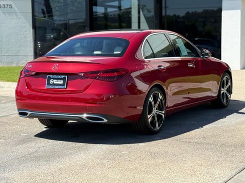 Used 2025 Mercedes-Benz C 300 Sedan image 16