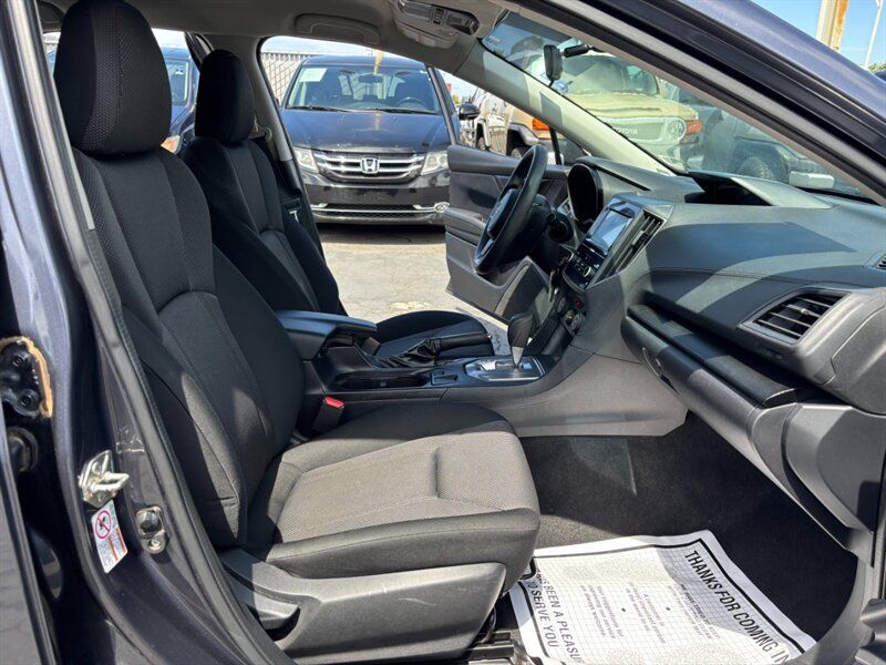 Used 2017 Subaru Impreza 2.0i AWD/4WD image 12