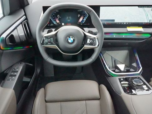 Used 2025 BMW X3 xDrive30i w/ Convenience Package image 14