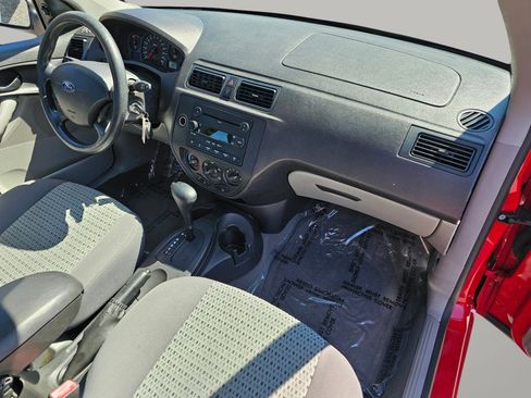 Used 2007 Ford Focus SE image 23