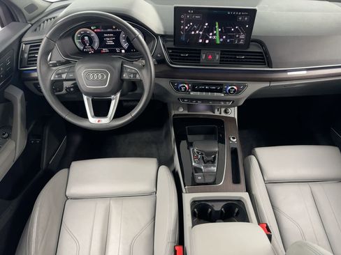 Used 2025 Audi Q5 e Premium Plus image 28