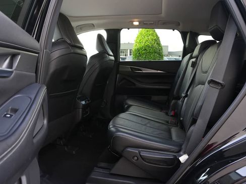 Certified 2023 INFINITI QX60 Luxe w/ Cargo Package image 17