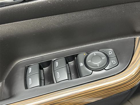 Used 2020 GMC Acadia SLE w/ Driver Convenience Package image 23