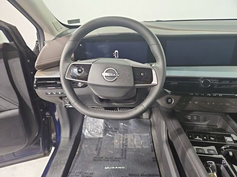 Certified 2025 Nissan Murano Platinum w/ Cargo Package image 15