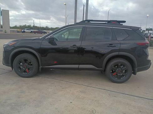 New 2026 Nissan Rogue SV image 3