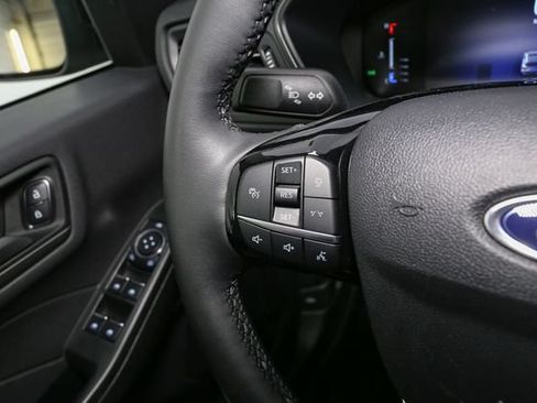 Used 2023 Ford Escape Active w/ Tech Pack #1 AWD/4WD image 32