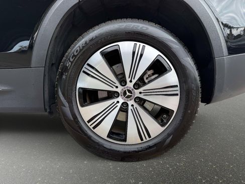 Used 2023 Mercedes-Benz EQB 250+ image 16