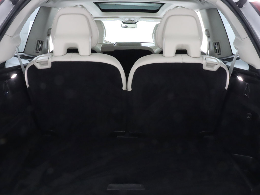 Used 2023 Volvo XC90 B6 Plus AWD/4WD image 30