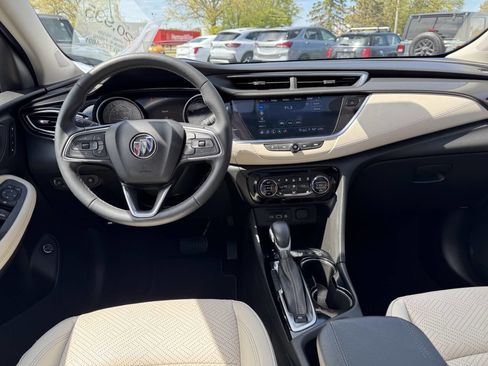 Used 2022 Buick Encore GX Essence w/ Advanced Technology Package AWD/4WD image 10
