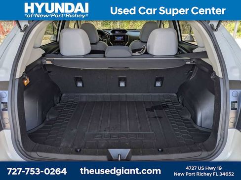 Used 2022 Subaru Crosstrek 2.0i Premium w/ Moonroof Package image 12