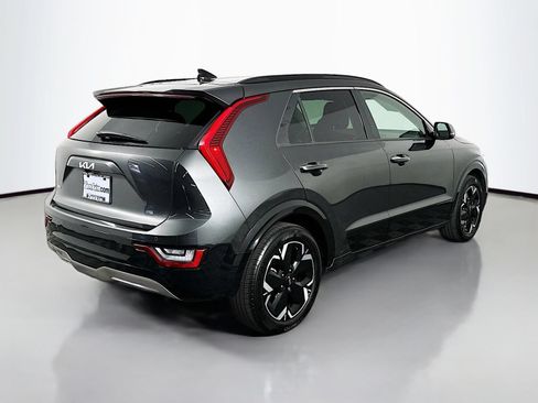 Used 2024 Kia Niro Wave FWD image 7