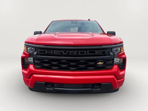 Used 2024 Chevrolet Silverado 1500 Custom image 8