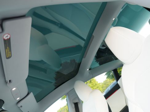 Used 2026 Tesla Model 3 RWD image 22