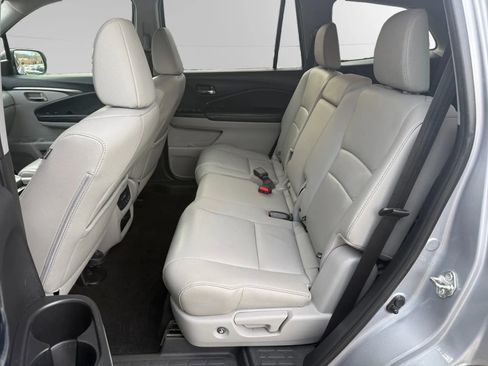 Used 2018 Honda Pilot EX-L image 17